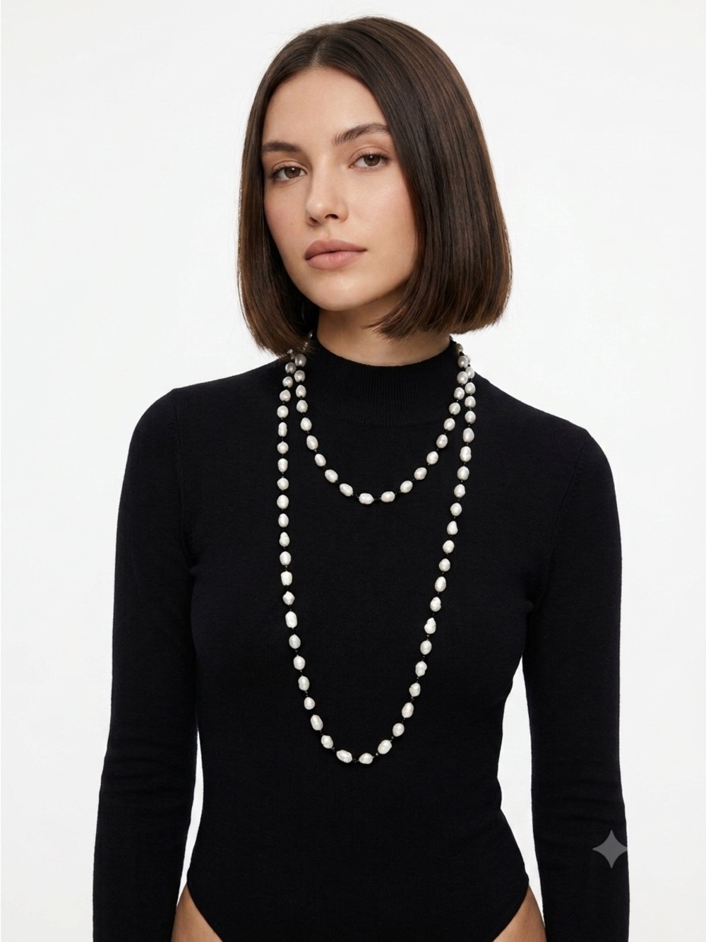 Vintage 90s Black & White Freshwater Pearl Long Necklace